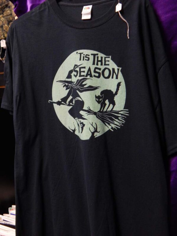 XL Tis' The Season Witch T-Shirt