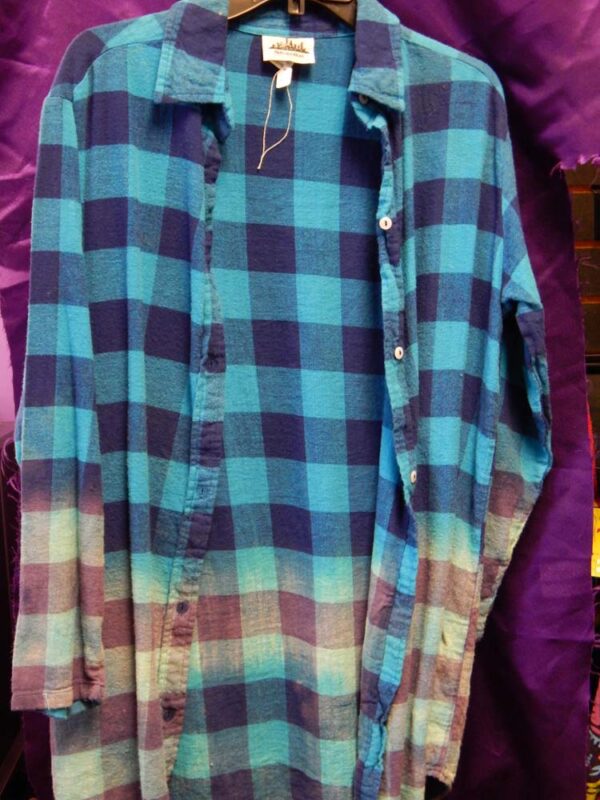 M Tie-Dye Button Ups - Image 7